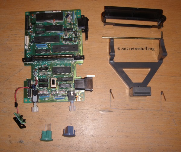 Famicom/FDS PCB and cartridge eject mechanism