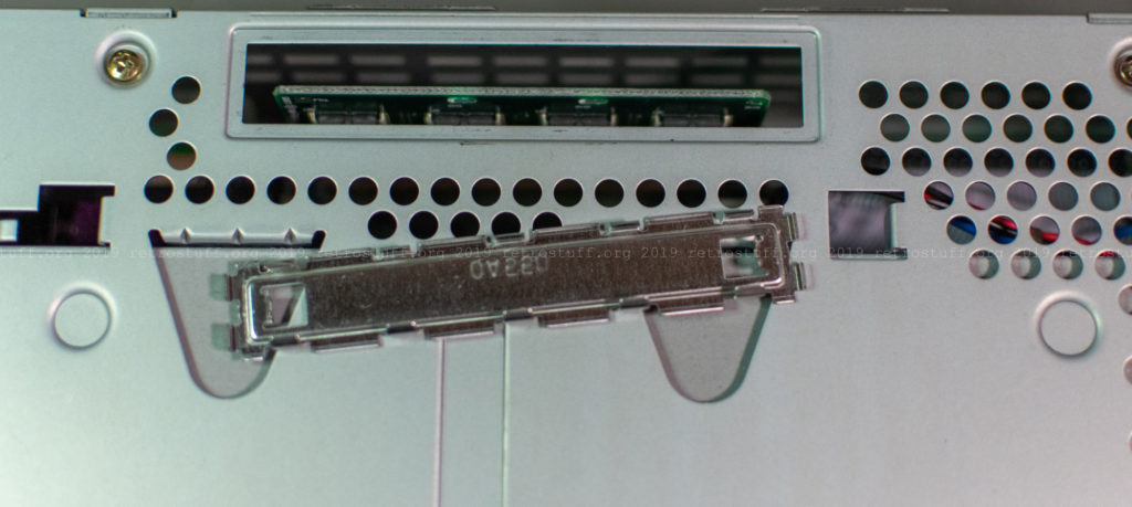 Pippin Atmark PA-82001-S - firmware slot