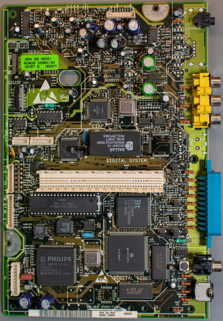 Philips CDI660 Mono IV mainboard (front)