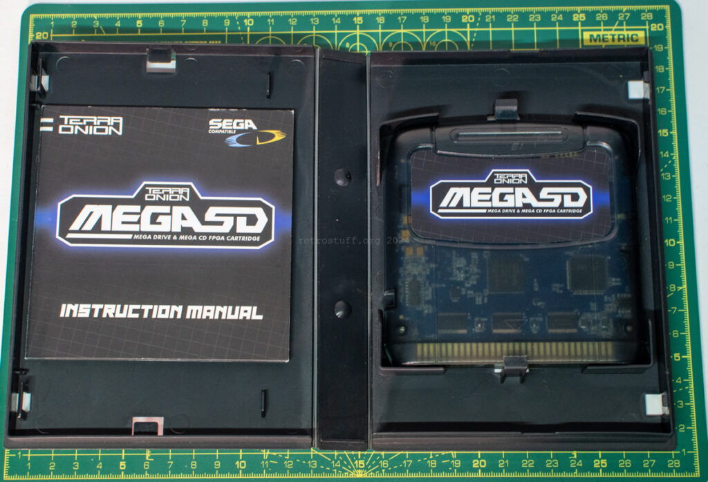 MegaSD clamshell case - inside